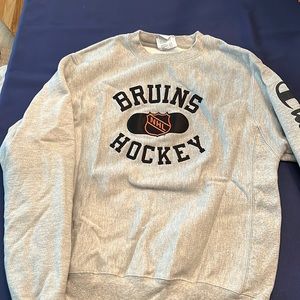 Boston Bruins sweatshirt Size S
